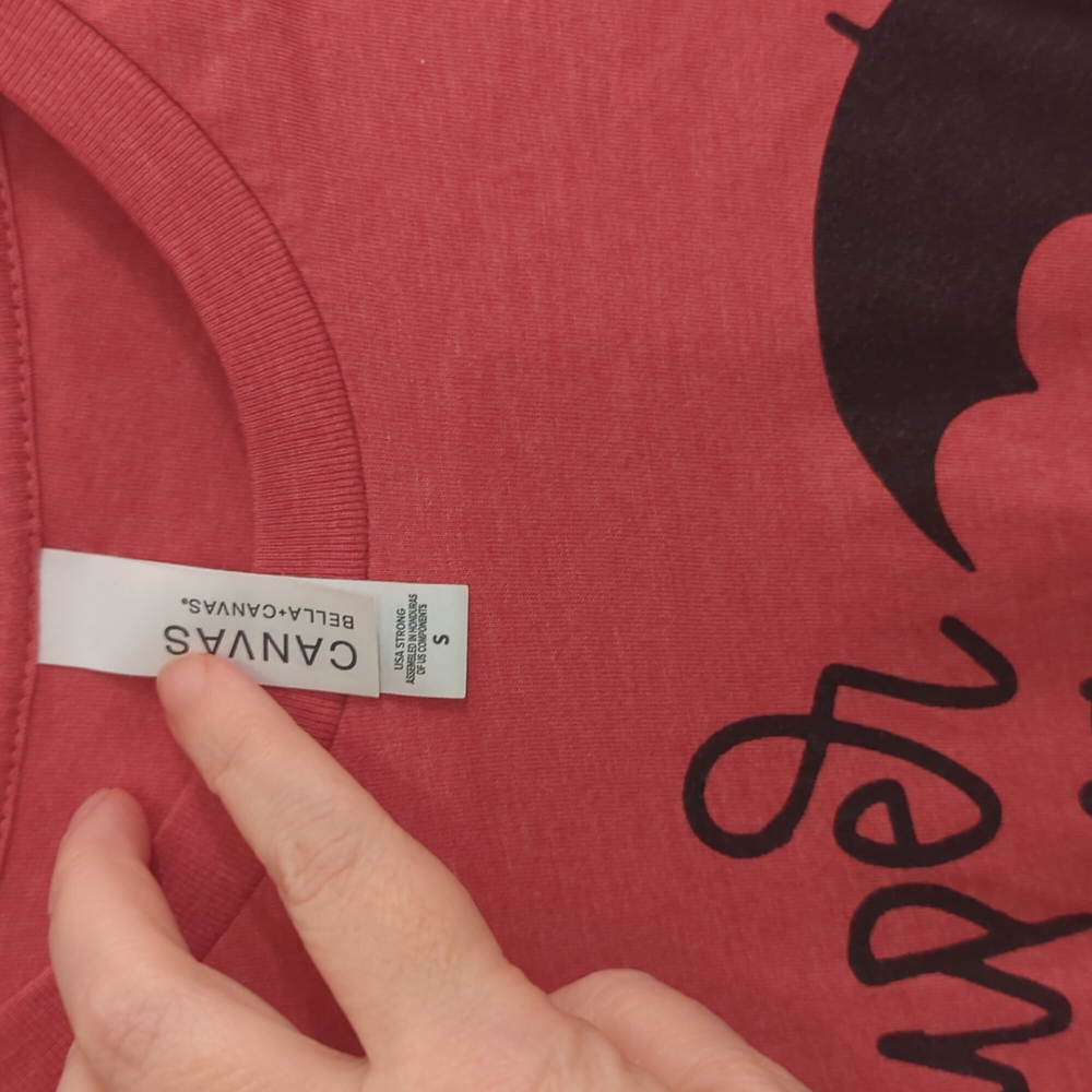 Mary Poppins shirt - Picture 2 of 3